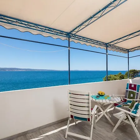 Seaside Deluxe アパート イェセニツェ