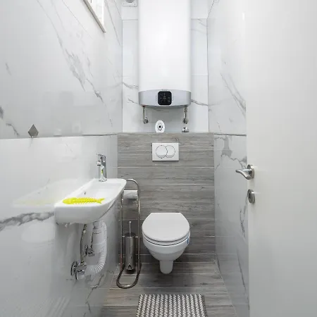 Seaside Deluxe * Jesenice (Split-Dalmatia)