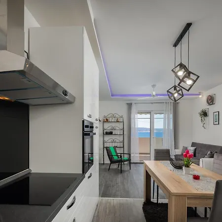Seaside Deluxe Daire *